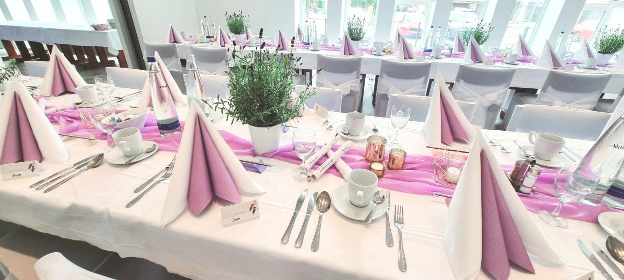 Hotel Krone Königsbrunn Zewnętrze zdjęcie