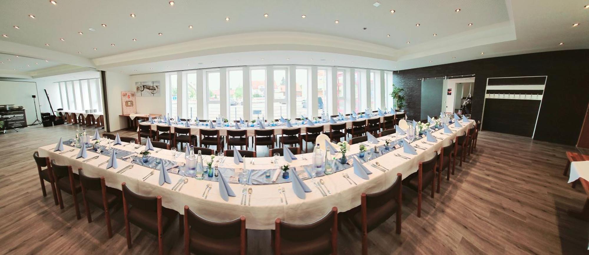 Hotel Krone Königsbrunn Zewnętrze zdjęcie